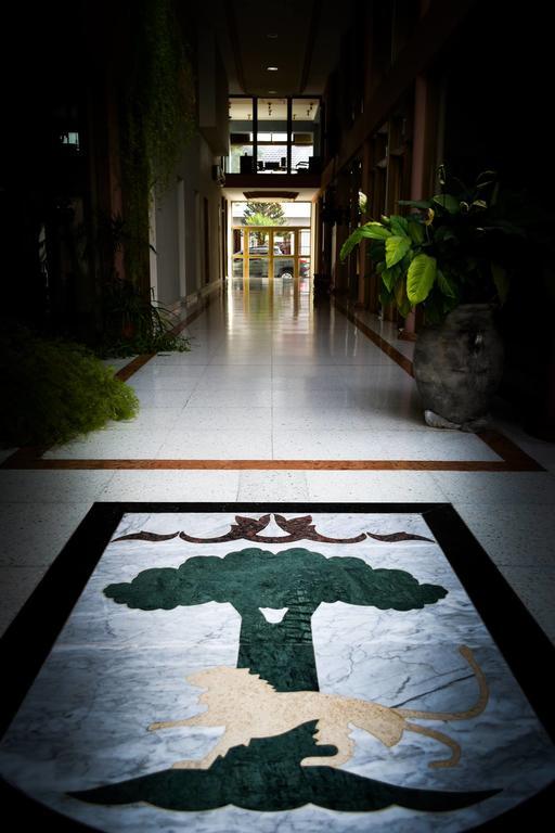 Argenta Apart Hotel Trelew Ngoại thất bức ảnh