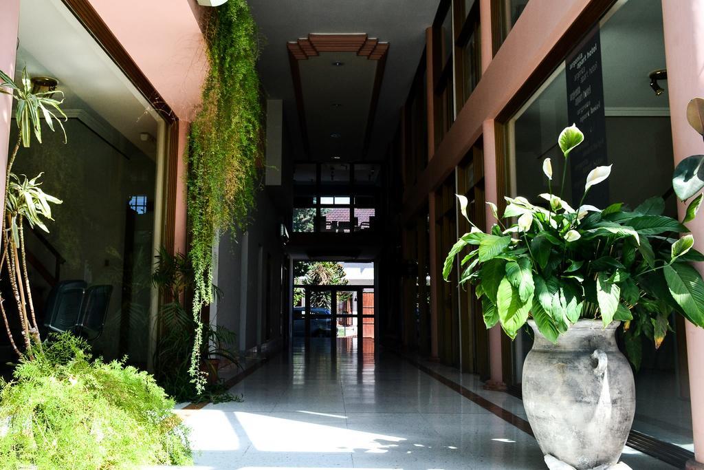 Argenta Apart Hotel Trelew Ngoại thất bức ảnh
